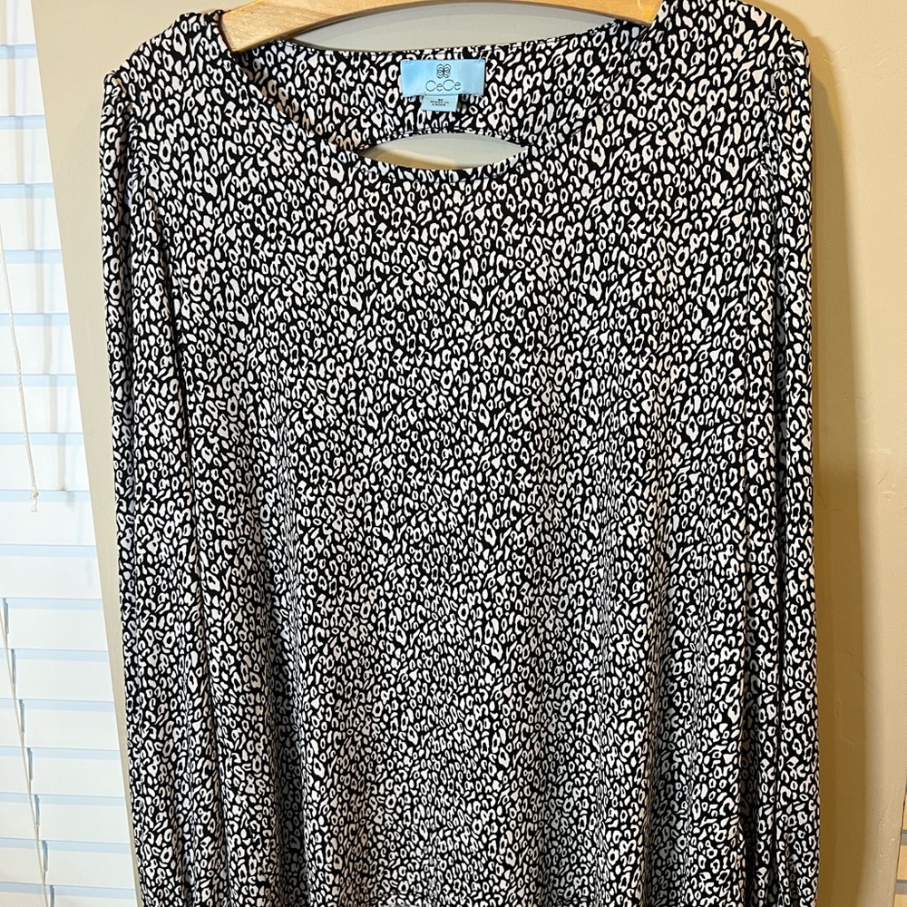 CeCe Black and White Animal Print Top